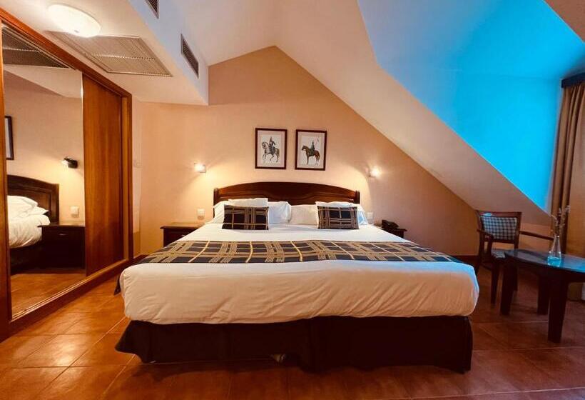 Quarto Superior, Hospedium Hotel Los Lanceros