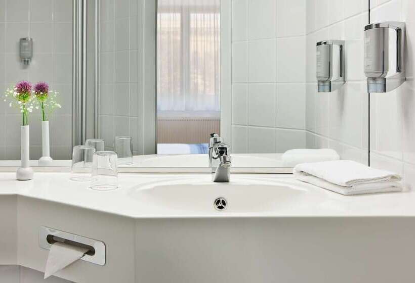 Студия Стандарт, Intercityhotel Magdeburg