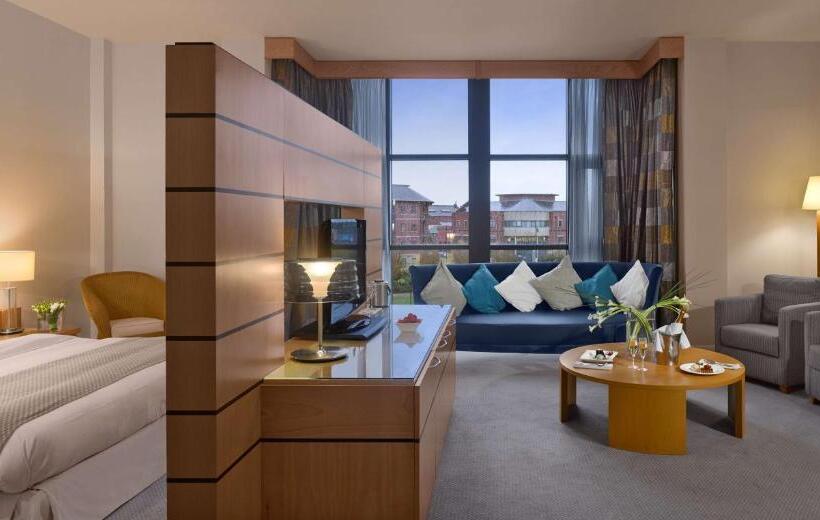 Полулюкс, Voco Belfast, An Ihg