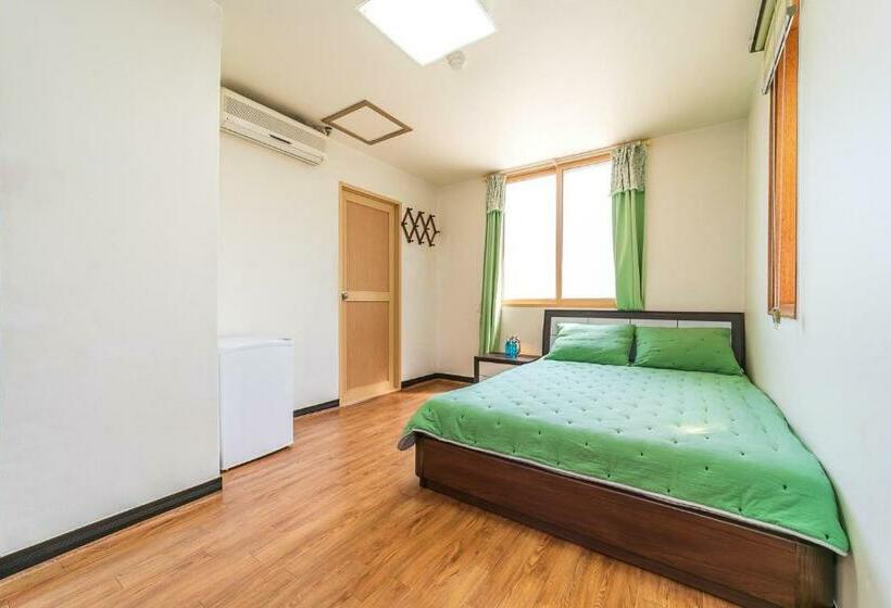 Номер Стандарт, Hoony Guesthouse   Hostel
