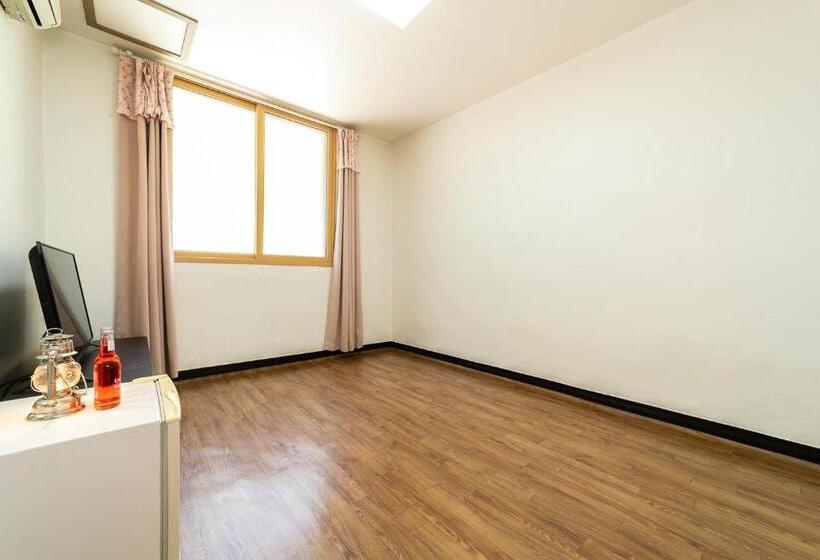 Номер Стандарт, Hoony Guesthouse   Hostel