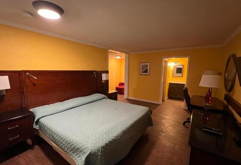 Номер Стандарт, Dragon Inn & Suites
