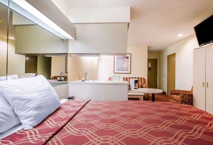 سوییت, Econo Lodge Inn & Suites Evansville
