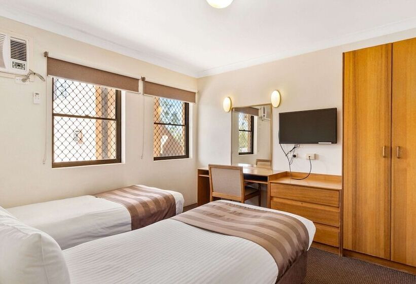 Семейный Номер, Quality Inn Dubbo International