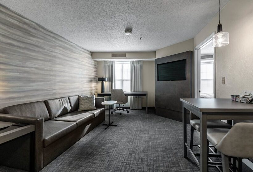 스위트, Residence Inn Columbus Easton