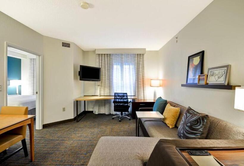 سوئیت با چشم‌انداز, Residence Inn Lexington South Hamburg Place