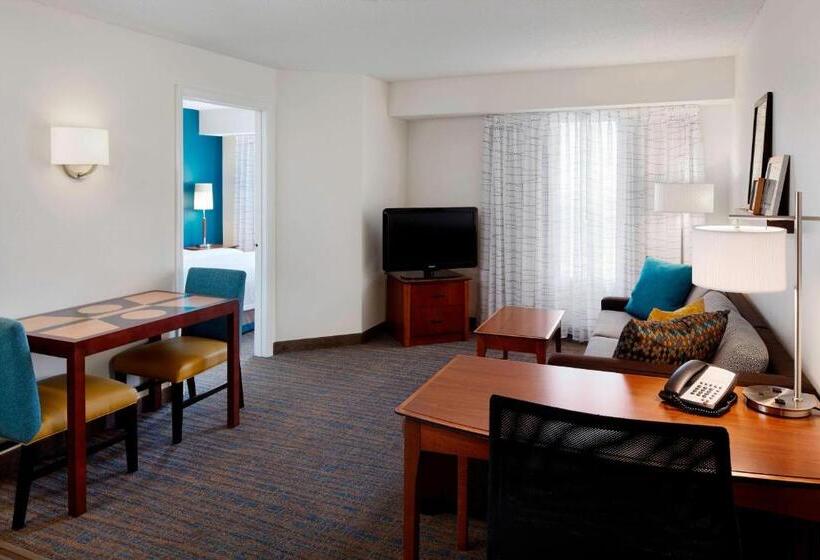 Люкс, Residence Inn Saint Louis Airport / Earth City