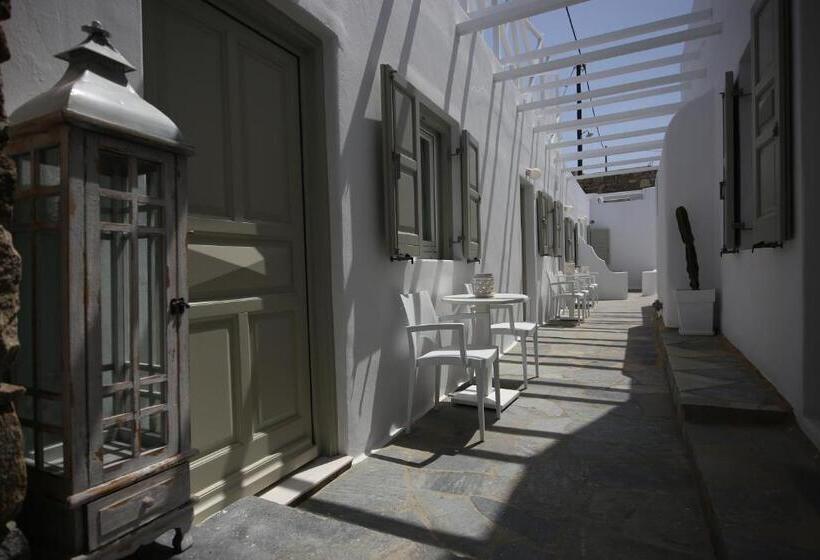اتاق اقتصادی داخلی, Damianos Mykonos