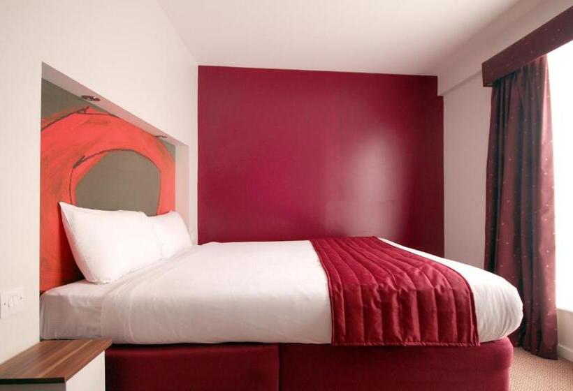 اتاق استاندارد برای معلولان, Ramada London Stansted Airport