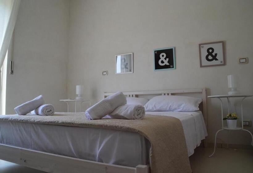 Четырехместный Номер Стандарт с Балконом, B&b La Via Di Casa