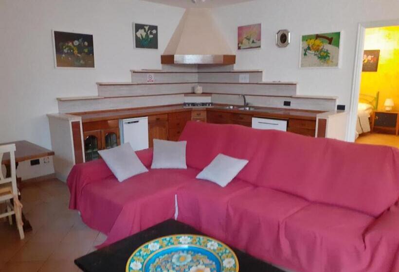 آپارتمان 1 خوابه, B&b Villa Bucceri