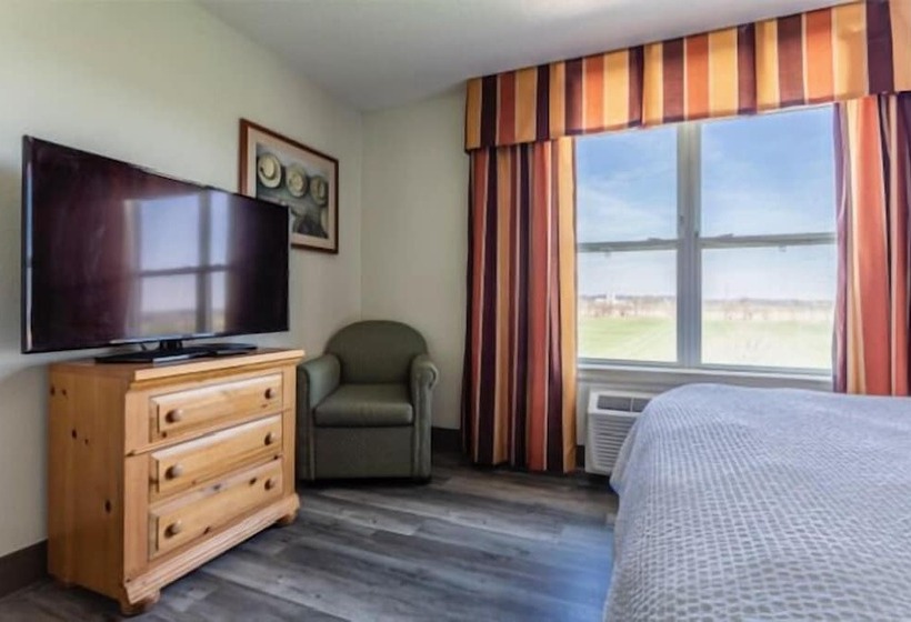 스위트, Lancaster Inn & Suites
