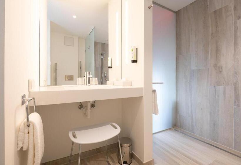 Номер Стандарт Адаптированный для Инвалидов, Best Western Hotel Spinnerei Linz