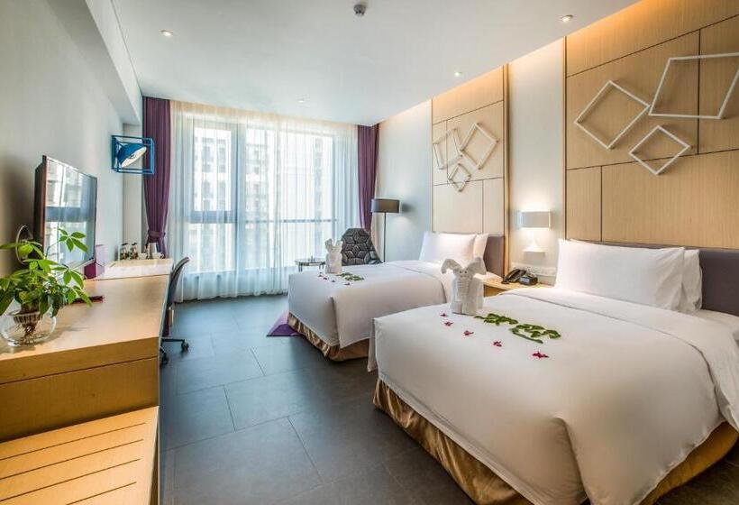 Номер Executive, Q Hotel Haikou Meilan