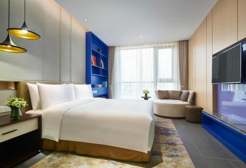 Люкс, Q Hotel Haikou Meilan