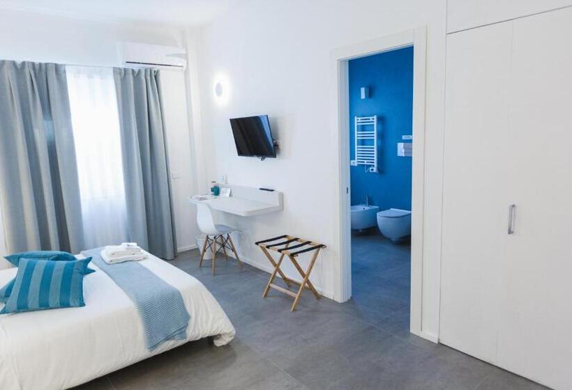 اتاق لوکس, B&b A Due Passi Dal Mare