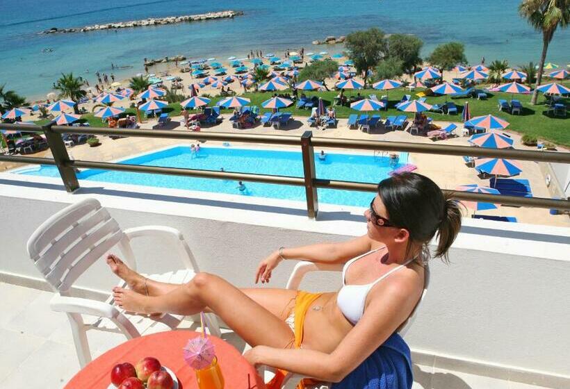 Студио Стандарт Боковой Вид на Море, Corallia Beach Hotel Apartments