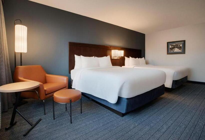 Номер Стандарт, Courtyard Worcester