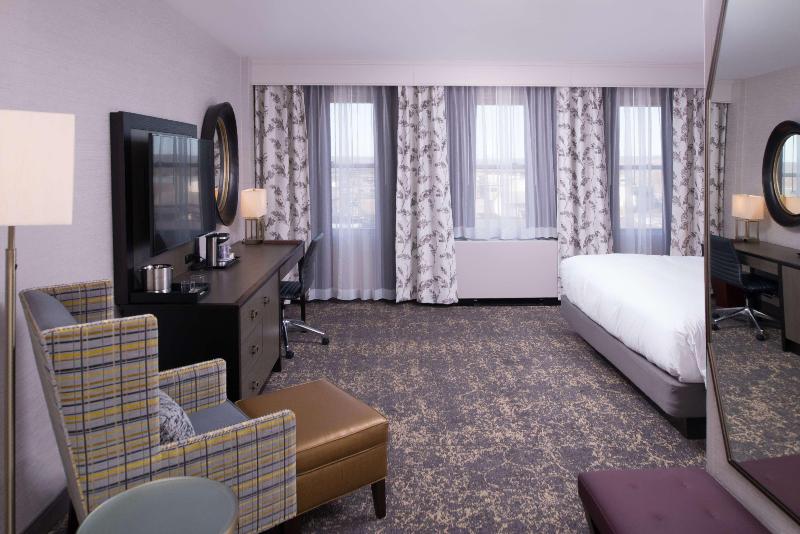 Стандартный Номер Кровать Кинг, Doubletree By Hilton Utica