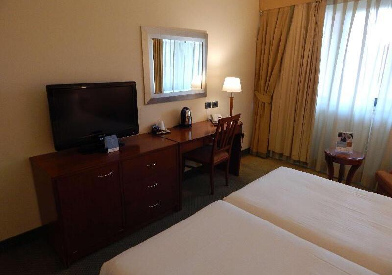 Standardrum, Mercure Leonardo Da Vinci Rome Airport