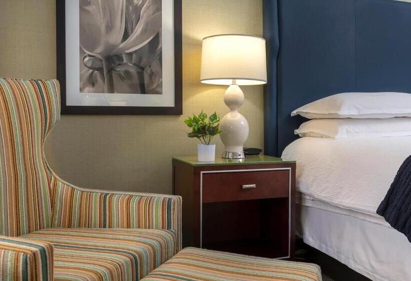 اتاق لوکس با تخت بزرگ, The Stamford