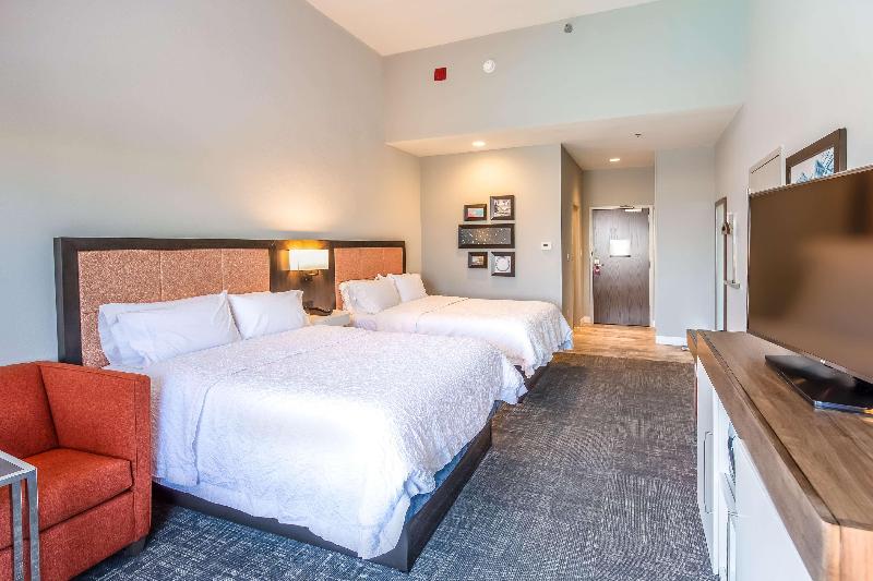 Номер Стандарт Вид на Бассейн, Hampton Inn Pensacola Beach