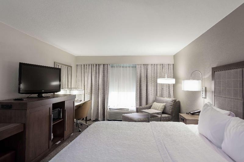 Chambre Standard Lit King Size, Hampton Inn & Suites Dallasdfw Airport Northgrapevine