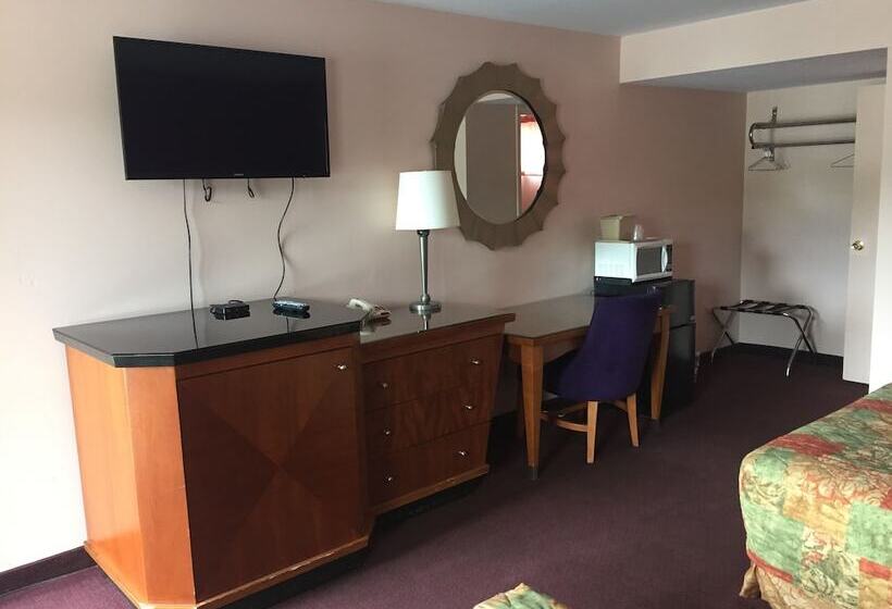 Номер Стандарт 2 Двуспальные Кровати, Scottish Inns Albany