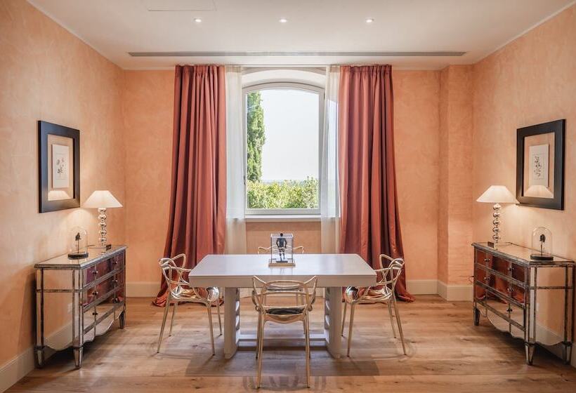 Suite with Pool, L'Andana Tenuta La Badiola