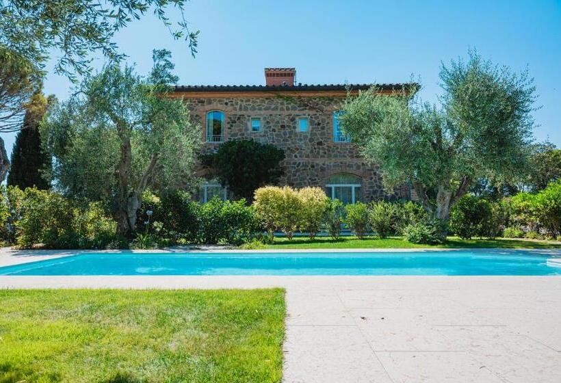 Suite with Pool, L'Andana Tenuta La Badiola