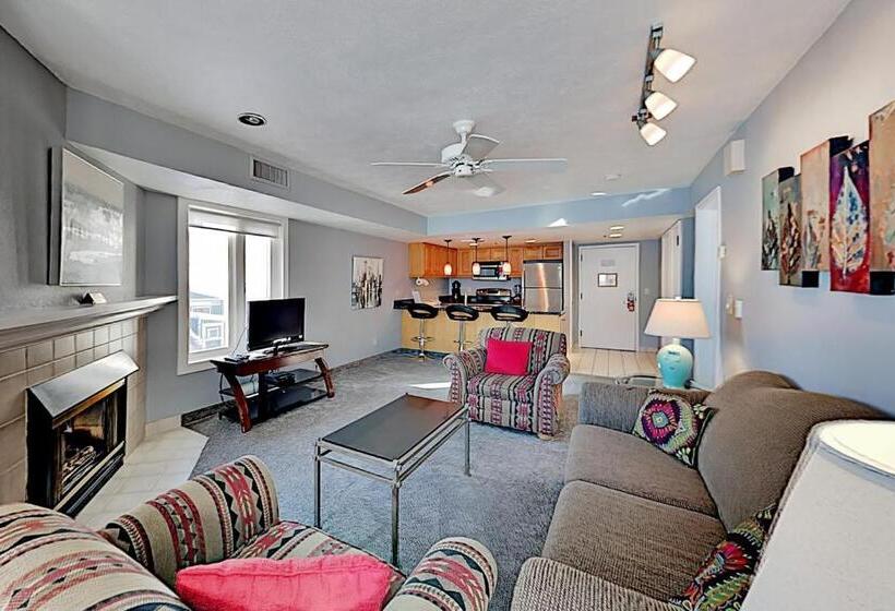 Дом 1 Спальня, Lowell Haven 267