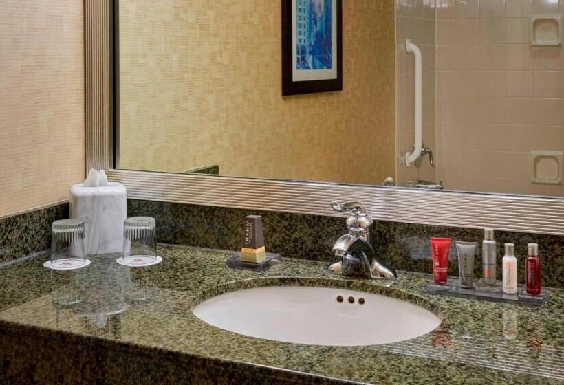 Стандартный Номер Кровать Кинг, Milwaukee Marriott West