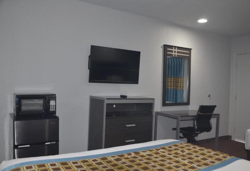 Номер Стандарт, Travelers Inn