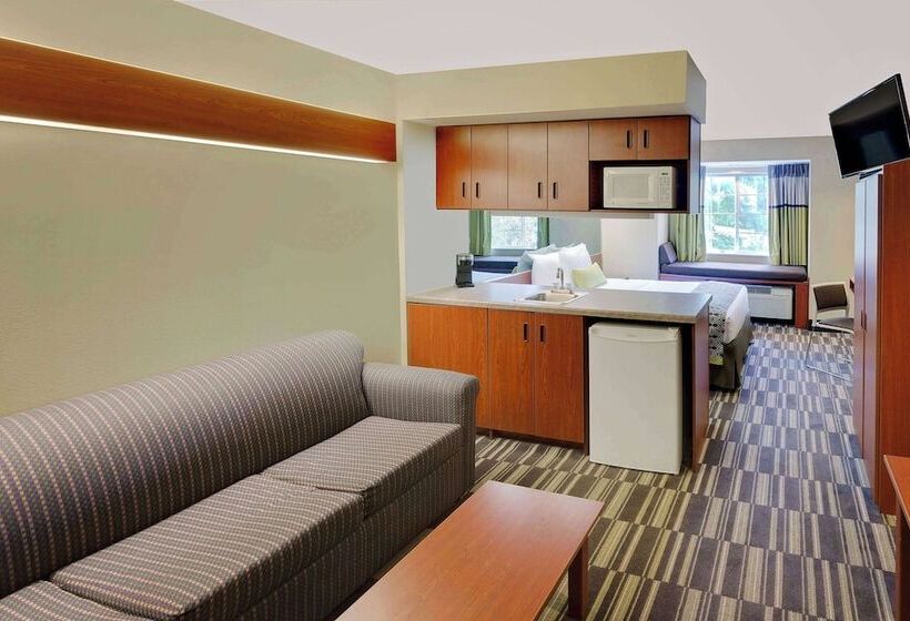Люкс, Microtel Inn & Suites By Wyndham Daphne