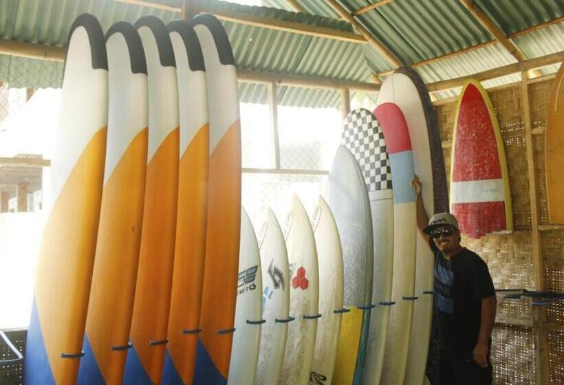 Номер Deluxe, Medewi Surf Villa