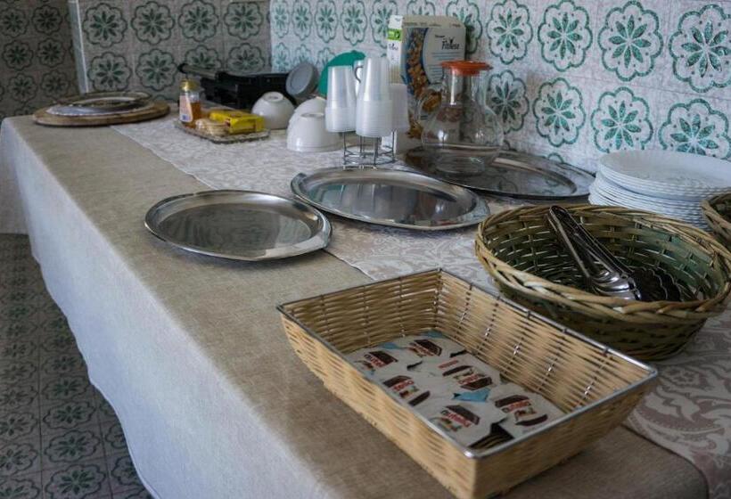 اتاق استاندارد یک نفره, Villa Moschella