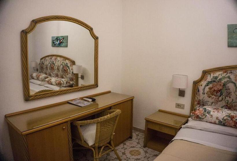 اتاق استاندارد, Villa Moschella