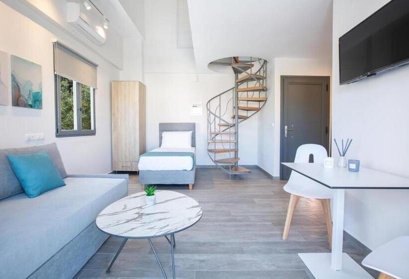 小型豪华套房, Kn Ionian Suites