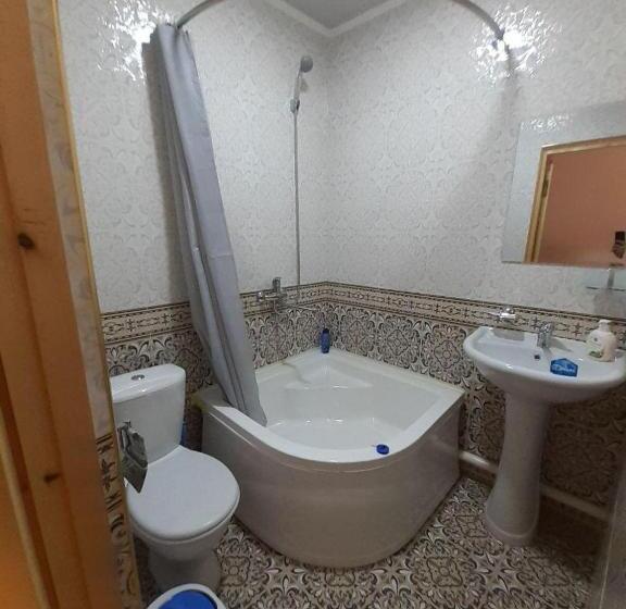 اتاق استاندارد سه نفره, Khiva Abdulla Guest House