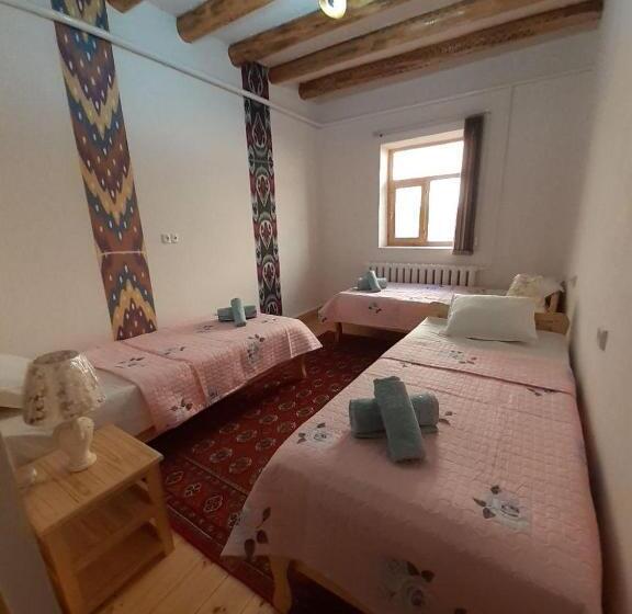 اتاق استاندارد سه نفره, Khiva Abdulla Guest House