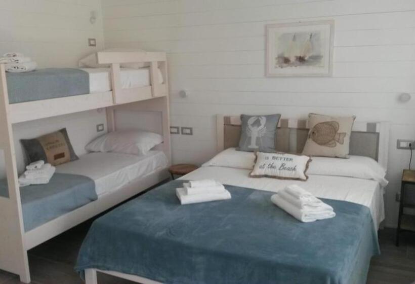 اتاق استاندارد چهار تخته, Laura E Christian   Rooms