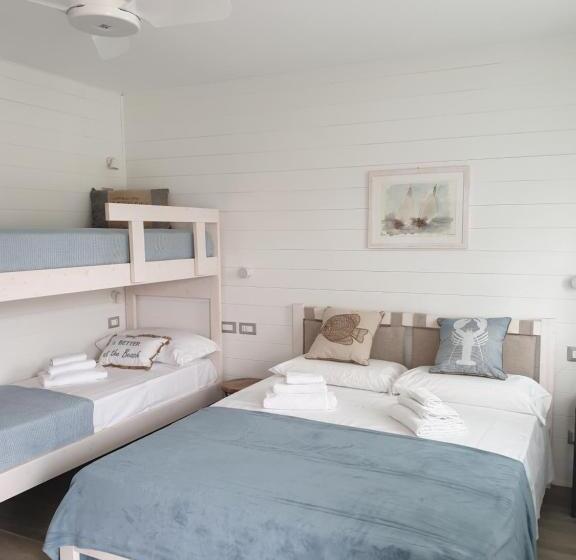 اتاق استاندارد چهار تخته, Laura E Christian   Rooms
