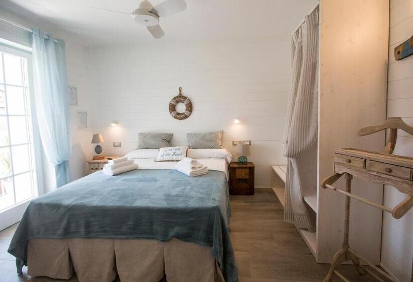 اتاق استاندارد, Laura E Christian   Rooms