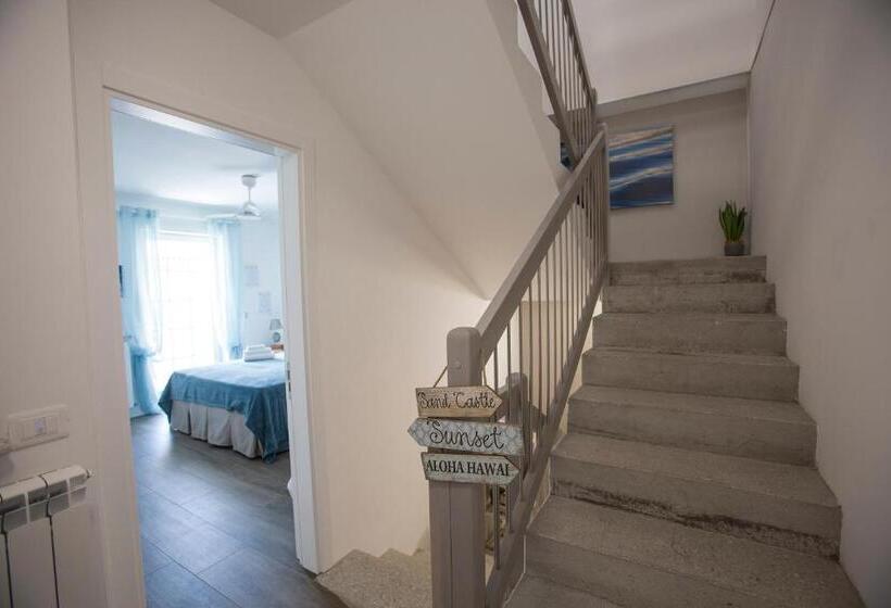اتاق استاندارد, Laura E Christian   Rooms