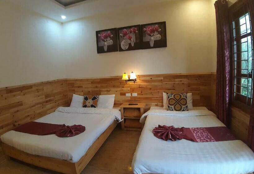اتاق خانوادگی با چشم‌انداز باغ, Dang Khoa Garden Inn