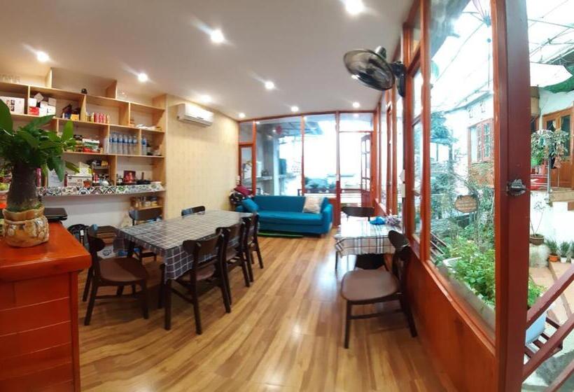 اتاق استاندارد با چشم‌انداز باغ, Dang Khoa Garden Inn