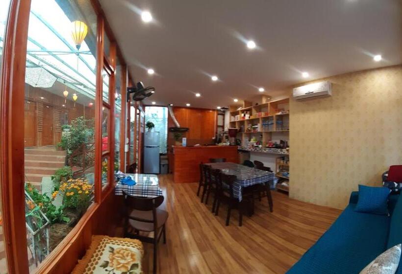 اتاق راحتی سه تخته, Dang Khoa Garden Inn