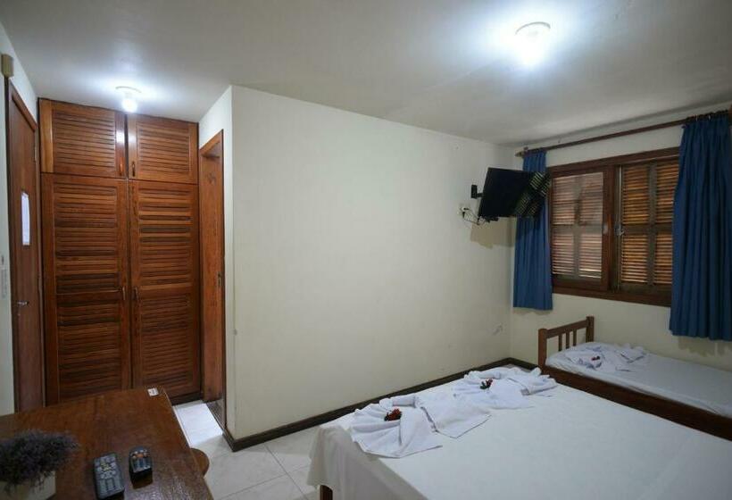 Quarto Triplo Estandar, Oceano Pousada   Buffet De Café Da Manhã E Serviço De Quarto Diário