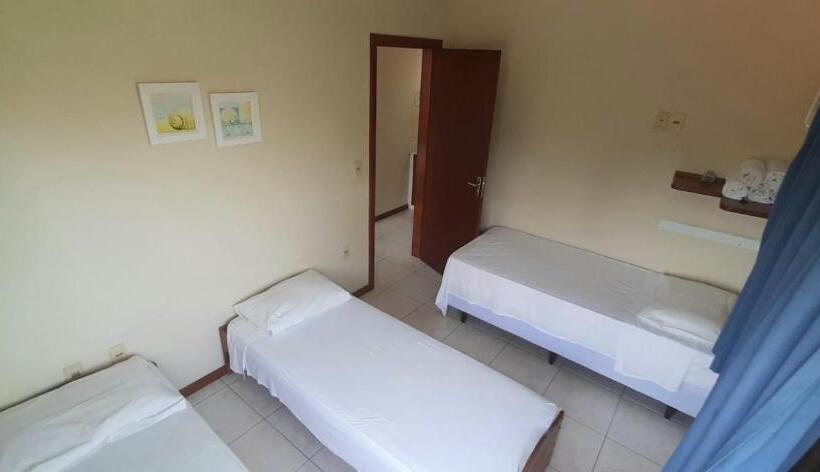 Quarto Familiar Superior, Oceano Pousada   Buffet De Café Da Manhã E Serviço De Quarto Diário