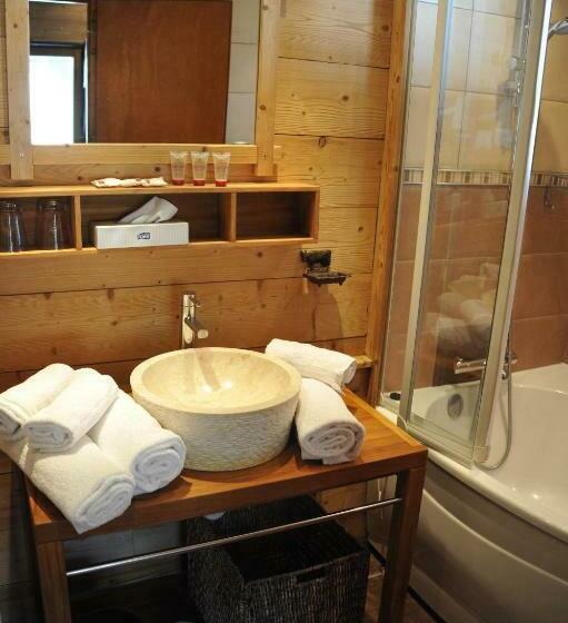 스탠다드 트리플 룸, Hôtel Chalet Alpage